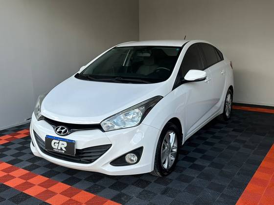 HYUNDAI HB20S 1.6 PREMIUM 16V FLEX 4P AUTOMÁTICO HYUNDAI HB20S 1.6 PREMIUM 16V FLEX 4P AUTOMÁTICO